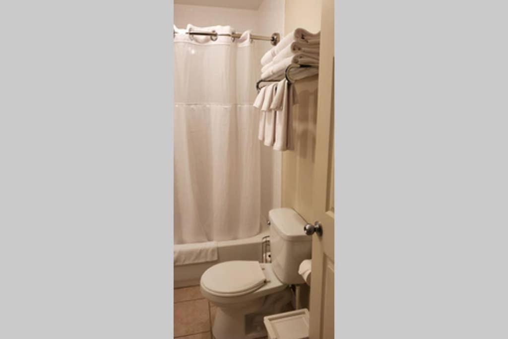 2-Bedroom Apartment Sweet #2 By Amazing Property Rentals Gatineau Esterno foto